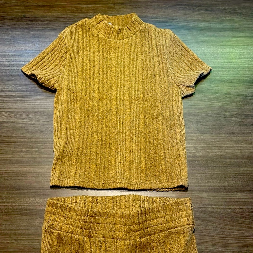 Fall, two-piece